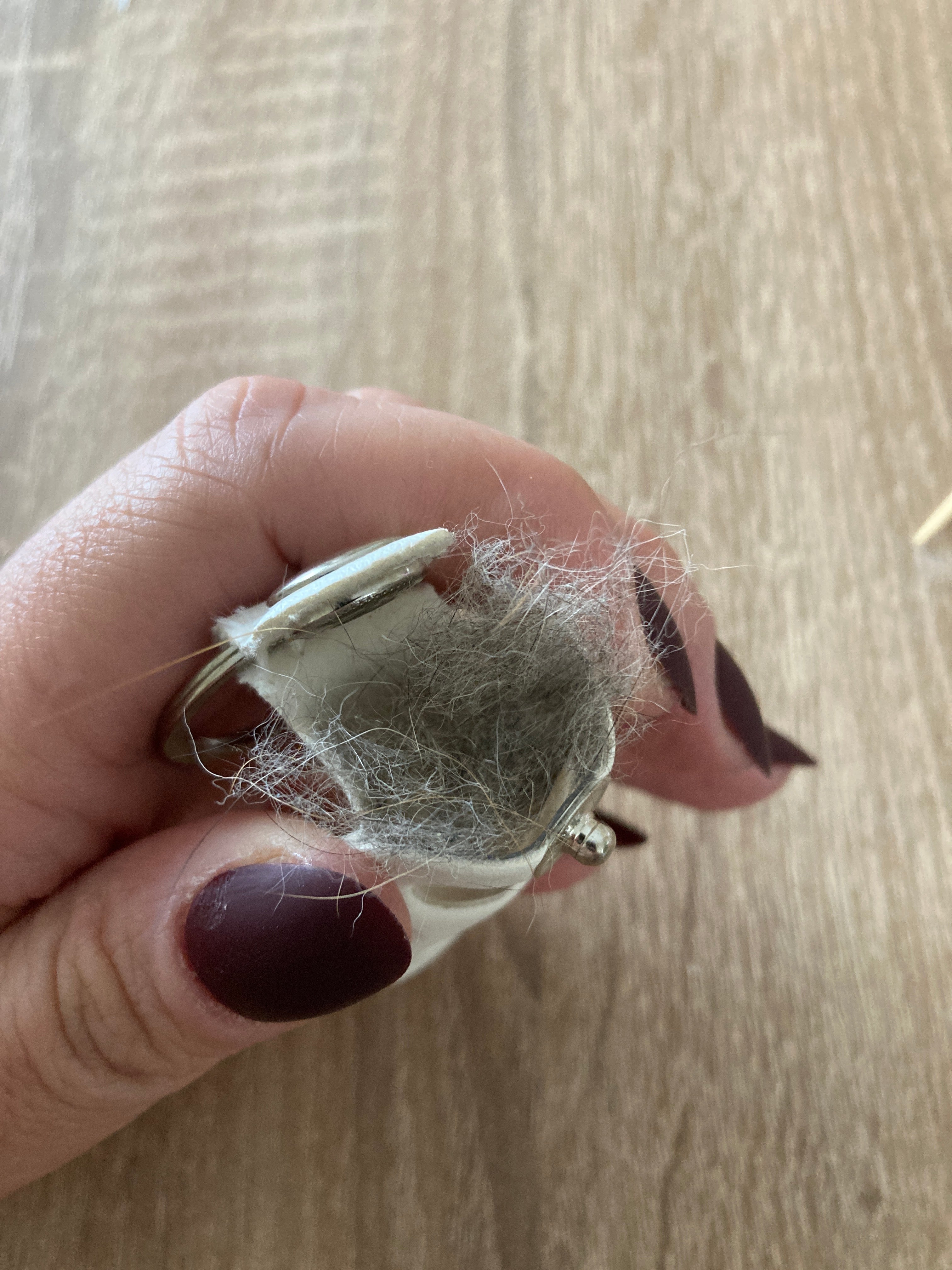 Porte-clés patte blanche Souvenir de chat