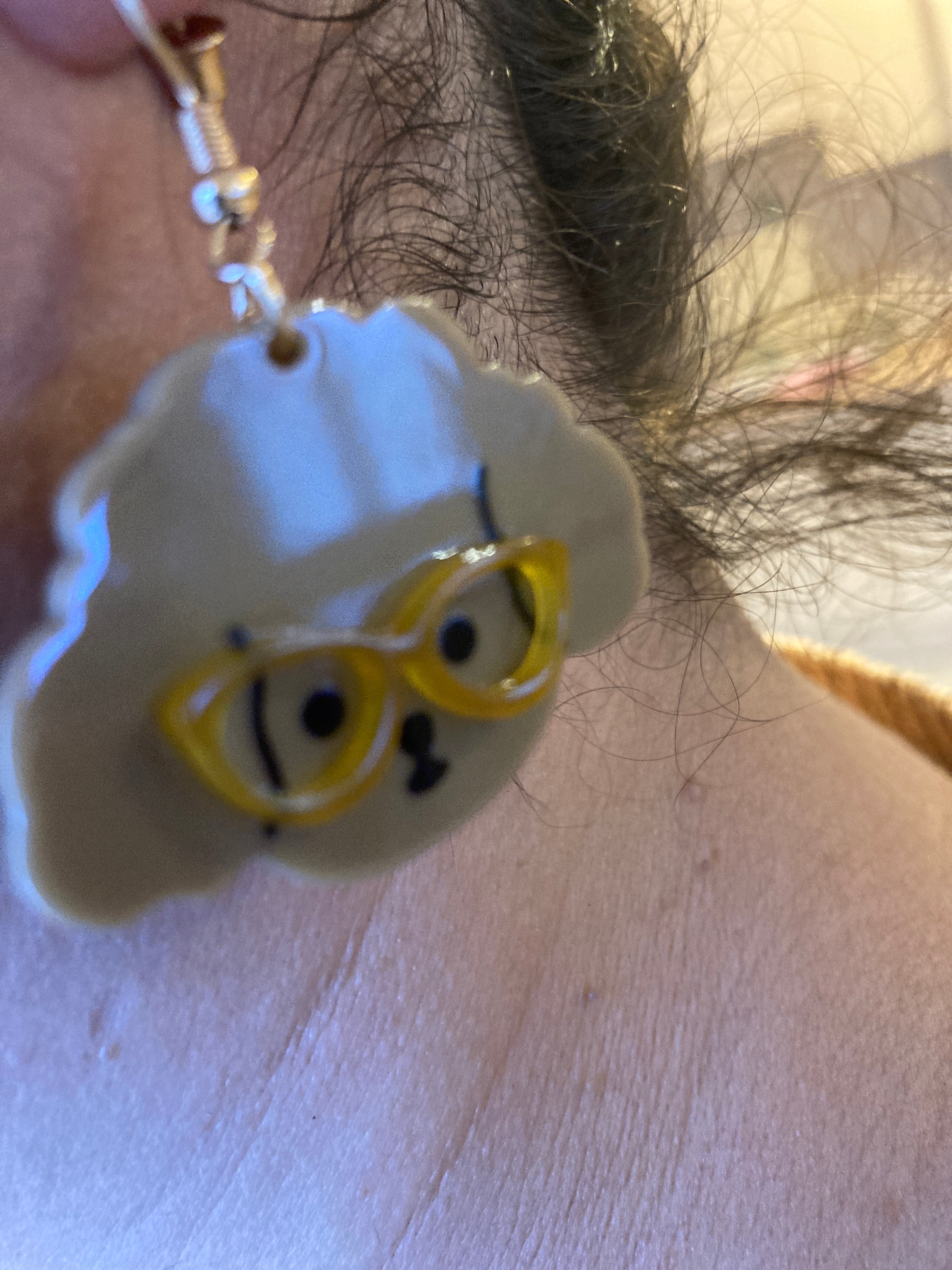 Boucles d’oreilles canines